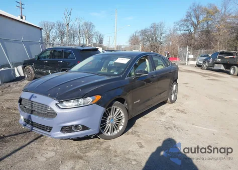 2013 Ford Fusion Hybrid Se from USA, damaged, VIN 3FA6P0LU1DR167869